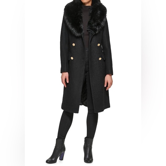 Guess peacoat with fur - Picture 3 of 15